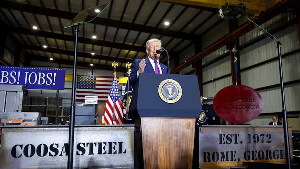 মার্কিন প্রেসিডেন্ট ডোনাল্ড ট্রাম্প