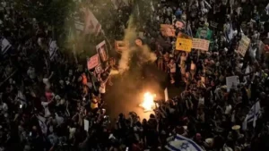 তেল আবিবে নেতানিয়াহুর বিরুদ্ধে বিক্ষোভ