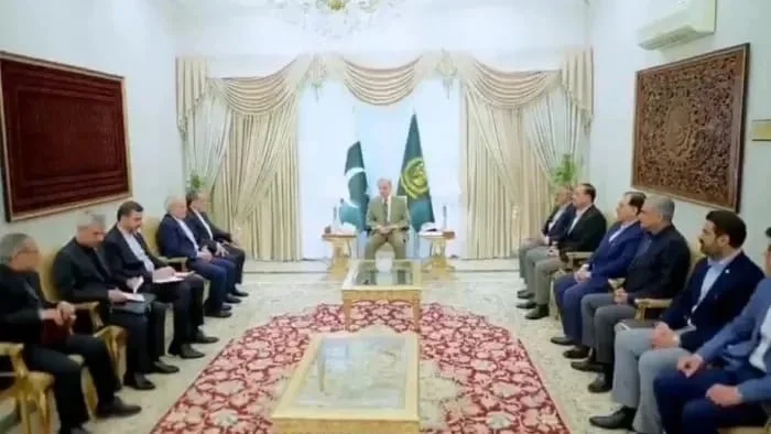 পাকিস্তানের রাজধানী ইসলামাবাদে আরাগচি-শাহবাজ বৈঠক