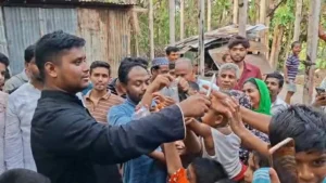 লোডশেডিংয়ের প্রতিবাদে হাসনাত আব্দুল্লাহর মোমবাতি কর্মসূচি