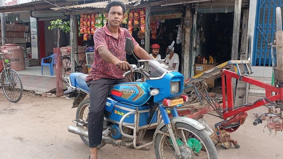 উদ্ভাবনকৃত ব্যাটারি চালিত মোটরসাইকেল