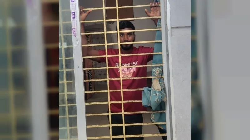 আটককৃত যুবক মামুন