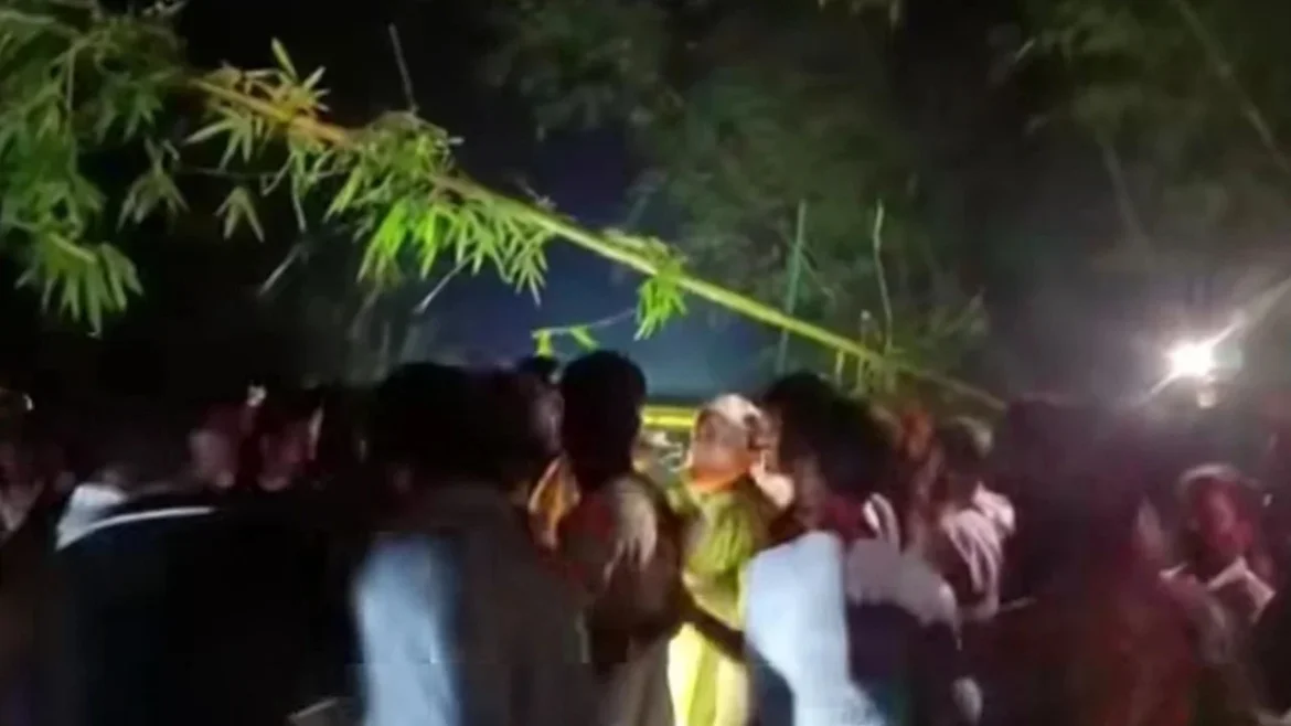 ঈদেও রায়পুরে তীব্র লোডশেডিং