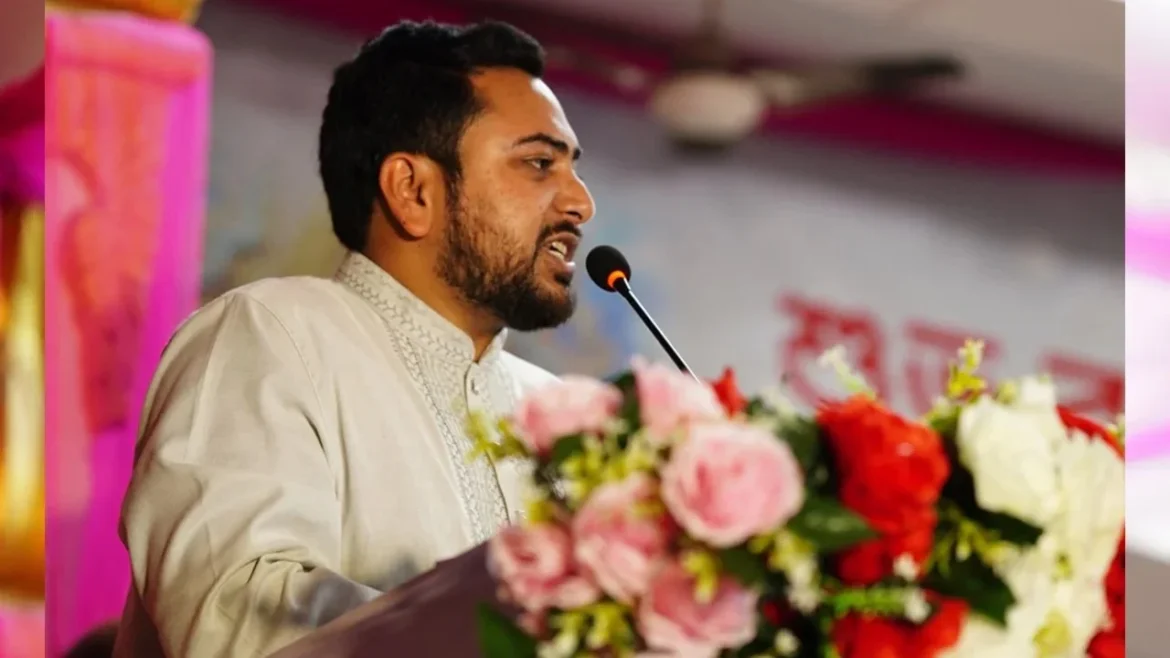 বুদ্ধ পূর্ণিমার ধর্মীয় অনুষ্ঠানে নাহিদ ইসলাম