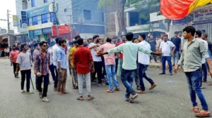ছাত্রদলের দুই পক্ষের সংঘর্ষ