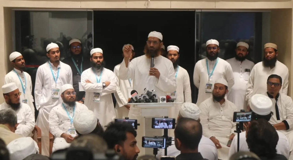 “শাপলার শহীদচিত্র: অদেখা সত্যের ফ্রেম” — চিত্রপ্রদর্শনী উদ্বোধন করলেন মাওলানা মামুনুল হক
