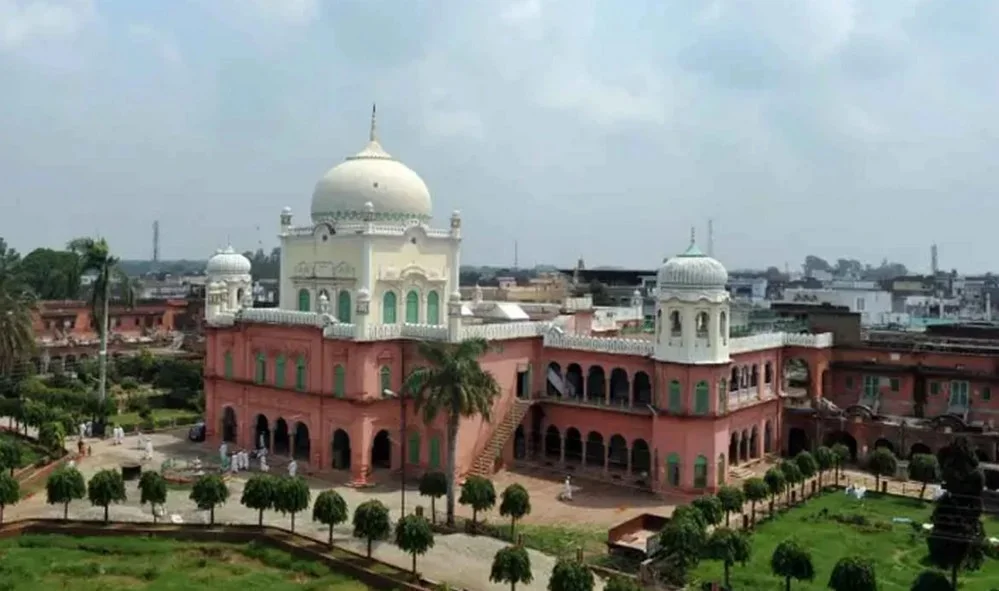 দারুল উলুম দেওবন্দে শিবমন্দিরের দাবি