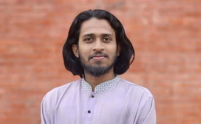 রাকসু ভবনে হামলায় পাঁচজনের বিরুদ্ধে আম্মারের মামলা