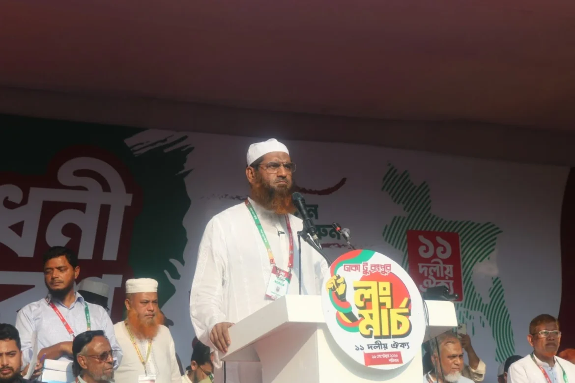 ঢাকা–রংপুর লংমার্চের উদ্বোধনী সমাবেশে আল্লামা মামুনুল হক
