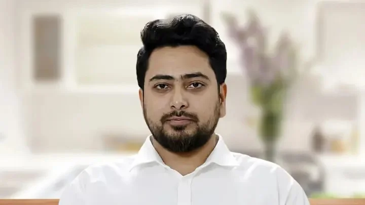 সরকারি নিয়োগ ব্যবস্থা নিয়ে ক্ষোভ নাহিদের