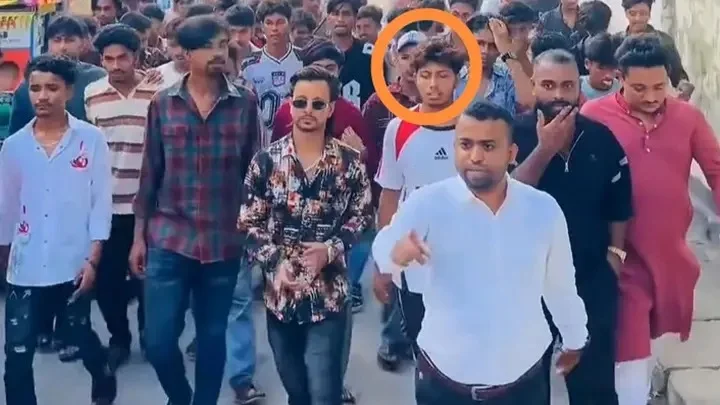 কুমিল্লায় ছাত্রদল নেতার মিছিলে কিশোর গ্যাং লিডার রতন