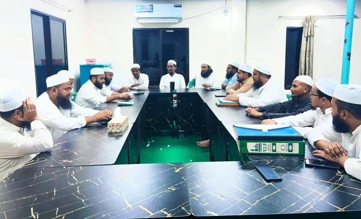 খেলাফত যুব মজলিসের কেন্দ্রীয় সম্মেলন সফল করার লক্ষ্যে বাস্তবায়ন কমিটির ৩য় বৈঠক অনুষ্ঠিত