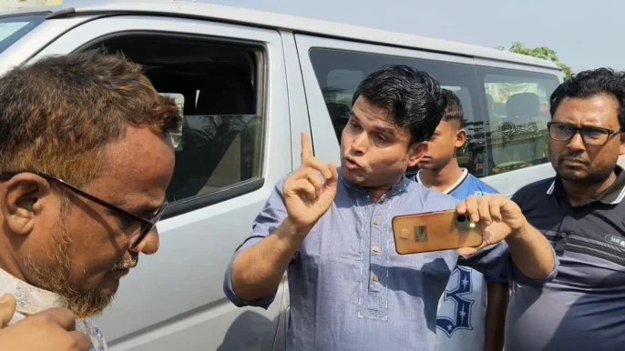 এমপির ভাতিজা পরিচয় দিয়ে সাংবাদিকদের হেনস্তা ও চাঁদা দাবি